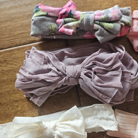 🎁🎁3/20🎁🎁Assorted Colorful Baby Bows Set - Picture 2 of 5